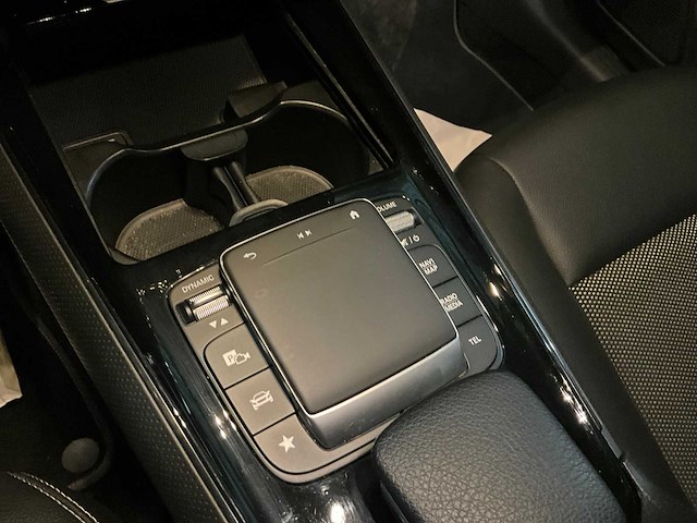 2021 mercedes-benz glb 180 - afbeelding 15 van  33