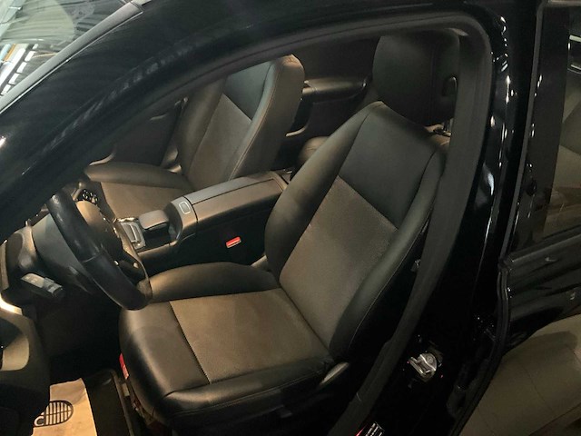 2021 mercedes-benz glb 180 - afbeelding 9 van  33