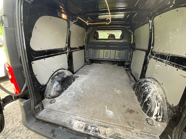 2021 mercedes-benz vito 110 lichte vracht - afbeelding 11 van  23