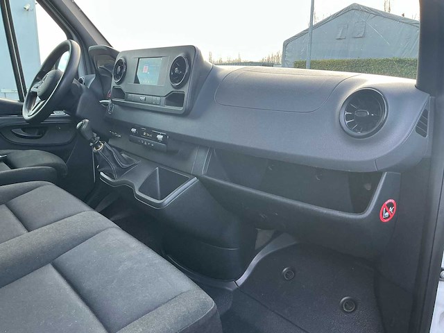 2021 mercedes sprinter lichte vracht - afbeelding 22 van  48