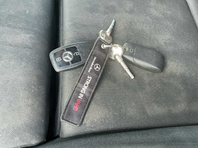 2021 mercedes sprinter lichte vracht - afbeelding 36 van  48