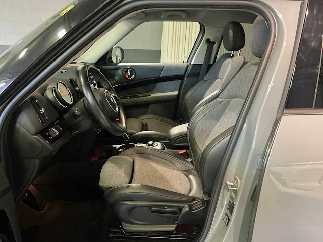 2021 mini cooper countryman one d - afbeelding 3 van  25