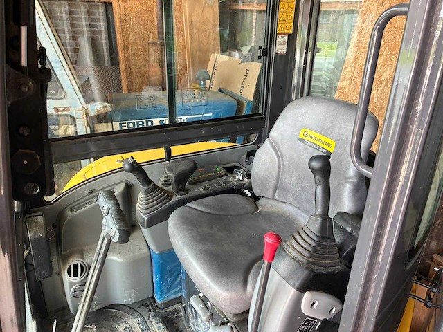 2021 new holland e26c - hydraulische graafmachine - afbeelding 2 van  15