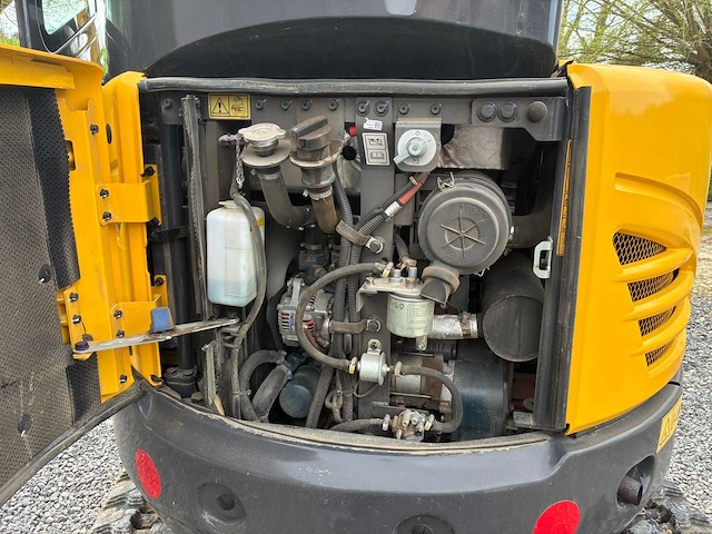 2021 new holland e26c - hydraulische graafmachine - afbeelding 5 van  15