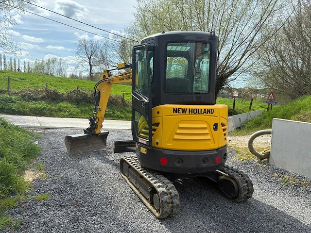 2021 new holland e26c - hydraulische graafmachine - afbeelding 11 van  16