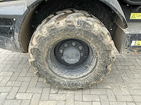 2021 new holland w80c lr wiellader met 2 bakken, palletvork en ap-leveler - afbeelding 16 van  49
