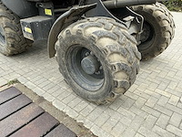 2021 new holland w80c lr wiellader met 2 bakken, palletvork en ap-leveler - afbeelding 17 van  49