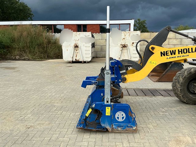 2021 new holland w80c lr wiellader met 2 bakken, palletvork en ap-leveler - afbeelding 26 van  49