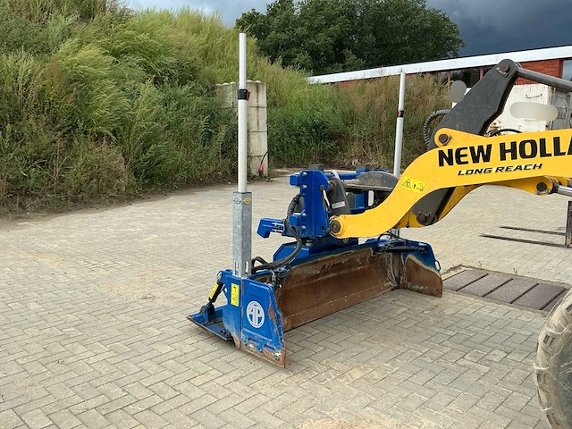 2021 new holland w80c lr wiellader met 2 bakken, palletvork en ap-leveler - afbeelding 27 van  49