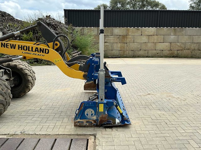 2021 new holland w80c lr wiellader met 2 bakken, palletvork en ap-leveler - afbeelding 29 van  49