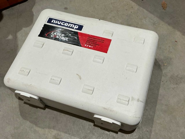 2021 nivcomp pi637s waterpas - afbeelding 3 van  3