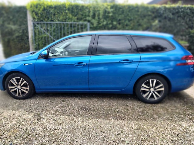 2021 peugeot 308 l auto - afbeelding 12 van  42