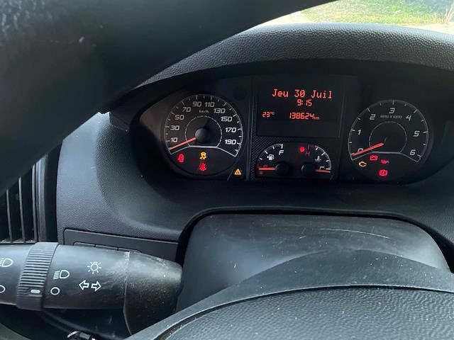 2021 peugeot boxer 2 bluehdi 140 l2h1 auto - afbeelding 18 van  37