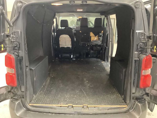 2021 peugeot expert blue-hdi l2 lichte vrachtwagen - afbeelding 13 van  28