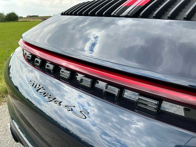 2021 porsche targa 4s cabrio - afbeelding 18 van  19