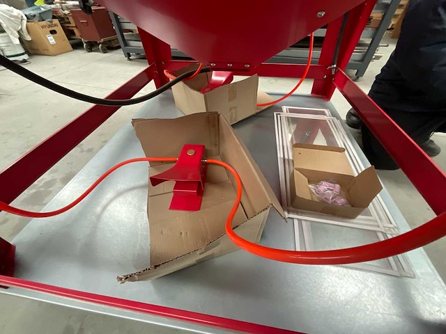 2021 sandblaster xh-sbc1200 sandstraalcabine - afbeelding 4 van  16