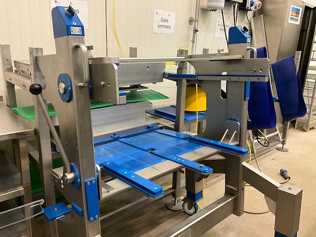 2021 sealpac a7 max rvs schalensluitmachine/sealmachine - afbeelding 33 van  50