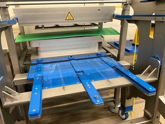 2021 sealpac a7 max rvs schalensluitmachine/sealmachine - afbeelding 36 van  50