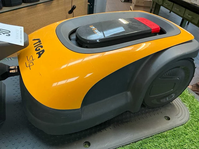 2021 stiga stig srsw01 robotmaaier - afbeelding 1 van  6