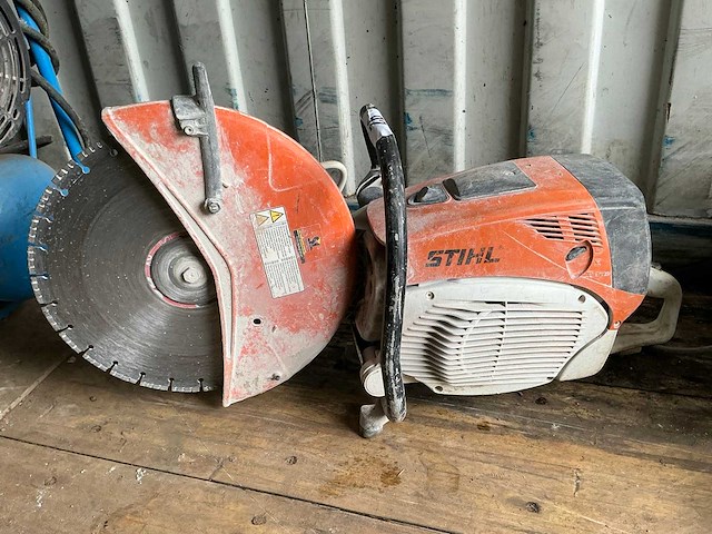2021 stihl ts800 betonslijper - afbeelding 1 van  4