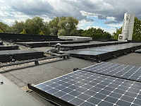 2021 sunpower t5 327w industriële zonnepanelen installatie (462x) - afbeelding 16 van  17
