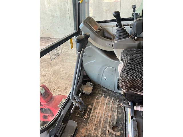 2021 takeuchi tb216 minigraafmachine - afbeelding 24 van  28