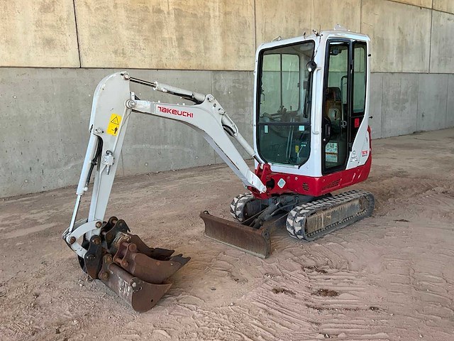 2021 takeuchi tb216 minigraafmachine - afbeelding 8 van  28