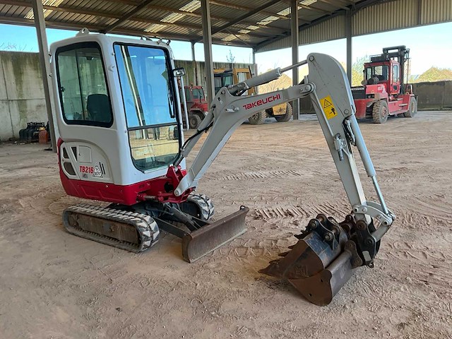2021 takeuchi tb216 minigraafmachine - afbeelding 22 van  28
