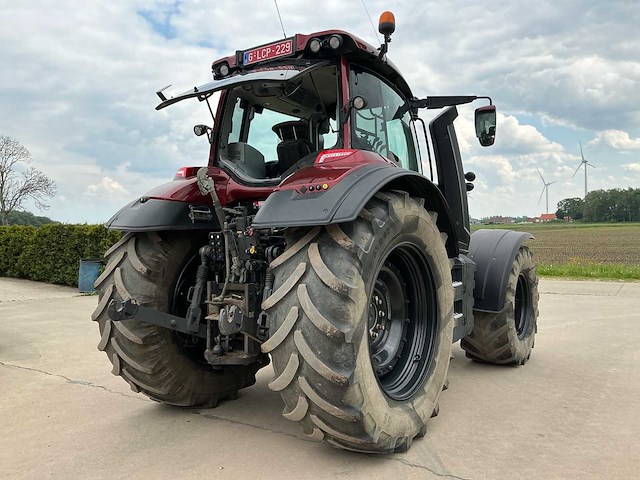 2021 valtra t series t174es vierwielaangedreven landbouwtractor - afbeelding 5 van  24
