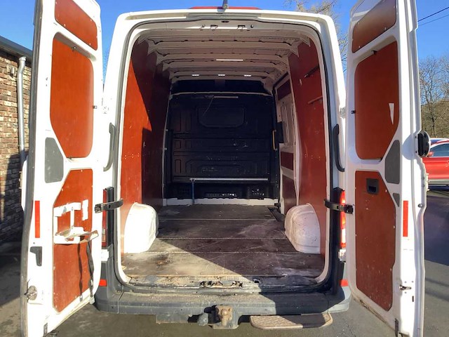 2021 volkswagen crafter 2.0 tdi kasten 35 lichte vrachtwagen - afbeelding 2 van  33