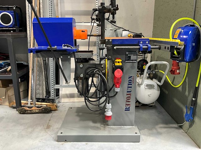 2021 zmm stomana tt200lbm langgatboormachine - afbeelding 1 van  3