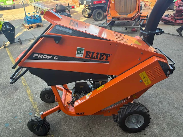 2022 - eliet - prof 6 - wood chipper - afbeelding 12 van  12