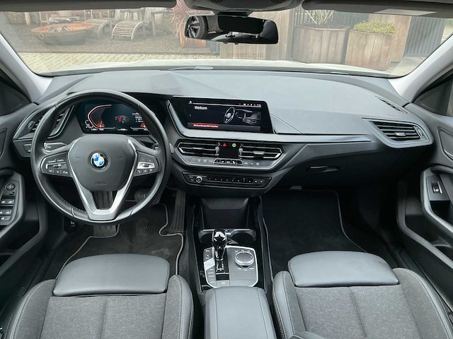 2022 bmw 116i ia personenauto - afbeelding 5 van  23
