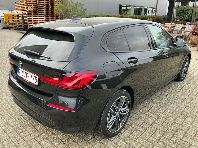 2022 bmw 116i ia personenauto - afbeelding 18 van  23