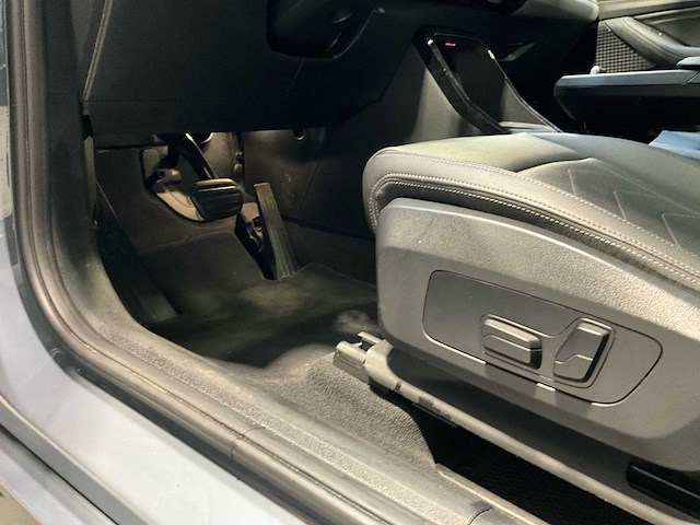 2022 bmw 218d active tourer - afbeelding 17 van  48