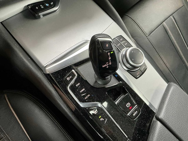 2022 bmw 520e - afbeelding 3 van  11