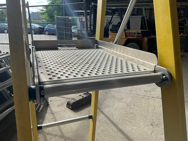 2022 branach euro master nivileerbare platformladder - afbeelding 5 van  8