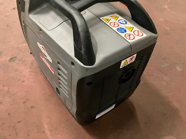 2022 briggs&stratton p2400 stroomgenerator - afbeelding 5 van  5