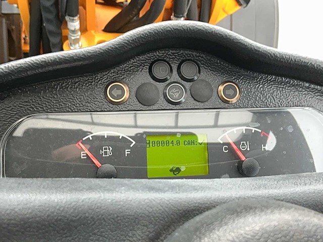 2022 bull 5040s wiellader - afbeelding 11 van  28