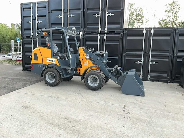 2022 bull 5040s wiellader - afbeelding 1 van  28