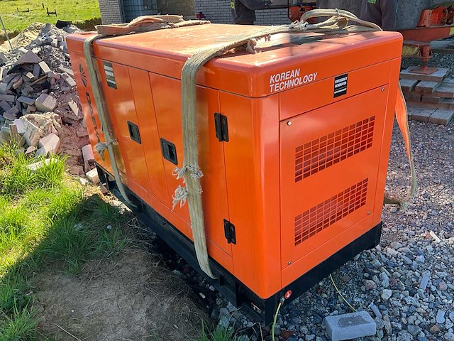 2022 daewoo gfs-25 generatorset - afbeelding 3 van  7