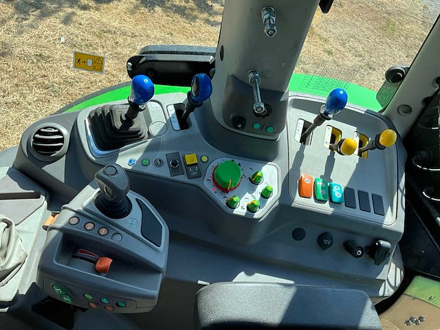 2022 deutz-fahr 6205 agrotron vierwielaangedreven landbouwtractor - afbeelding 2 van  14