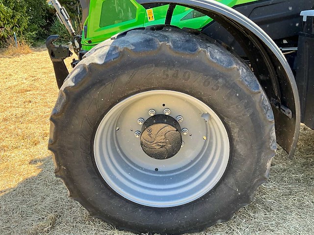 2022 deutz-fahr 6205 agrotron vierwielaangedreven landbouwtractor - afbeelding 5 van  14