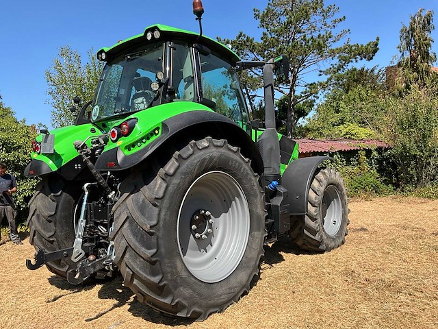 2022 deutz-fahr 6205 agrotron vierwielaangedreven landbouwtractor - afbeelding 28 van  32
