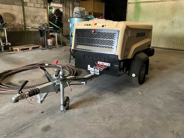 2022 doosan 7/55 luchtcompressor - afbeelding 1 van  20