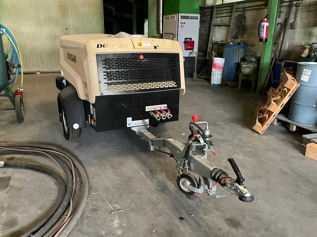 2022 doosan 7/55 luchtcompressor - afbeelding 14 van  20