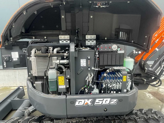 2022 doosan dx50z-7 - rupsgraafmachine - afbeelding 7 van  10