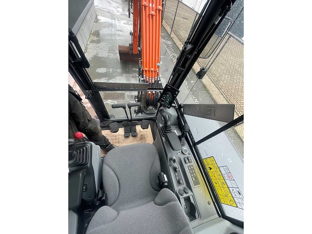 2022 doosan dx50z-7 - rupsgraafmachine - afbeelding 10 van  10