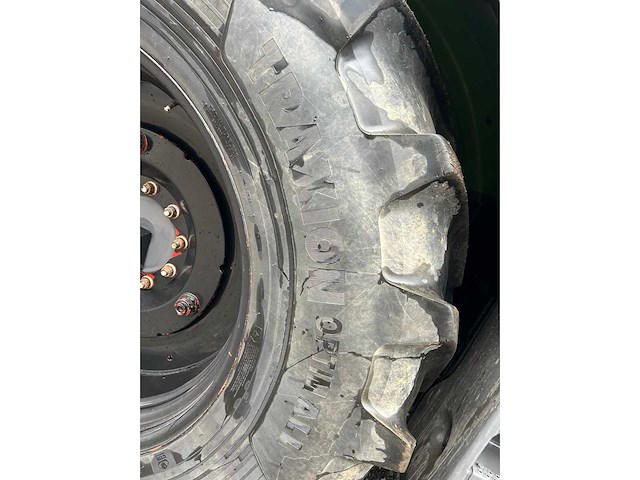 2022 fendt 826 vario 4wd landbouwtractor - afbeelding 11 van  20