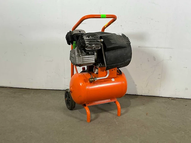 2022 fiac fv 304-20 compressor 400/20l - afbeelding 1 van  6